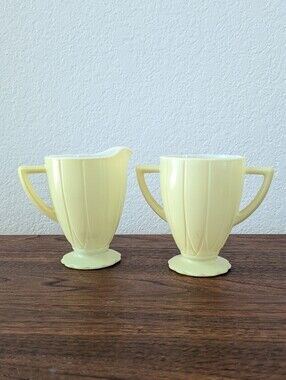 Vintage Hazel Atlas Platonite Cream & Sugar in Newport (Hairpin) Pattern Yellow